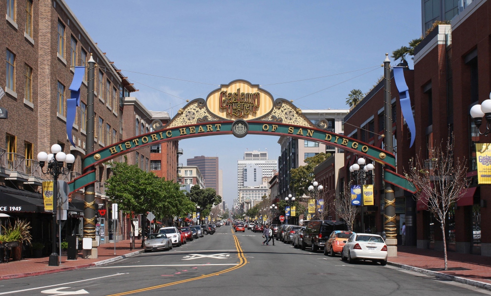 Slammin' San Diego Bar Crawl