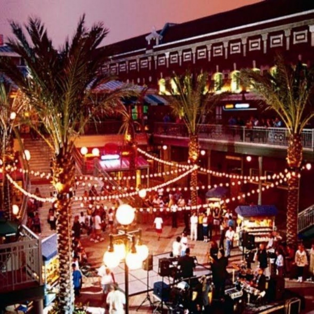 Tampa Takeover Bar Crawl