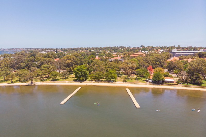 The 1-Mile Quest: UWA’s Landmarks & Legends