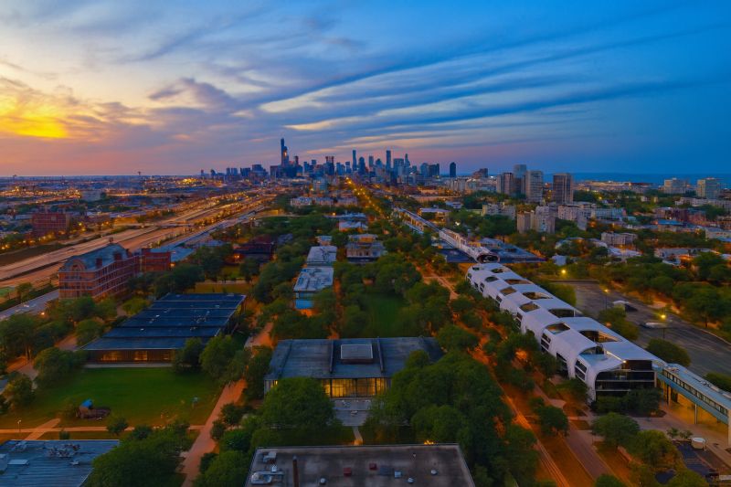 Illinois Institute of Technology Hunt