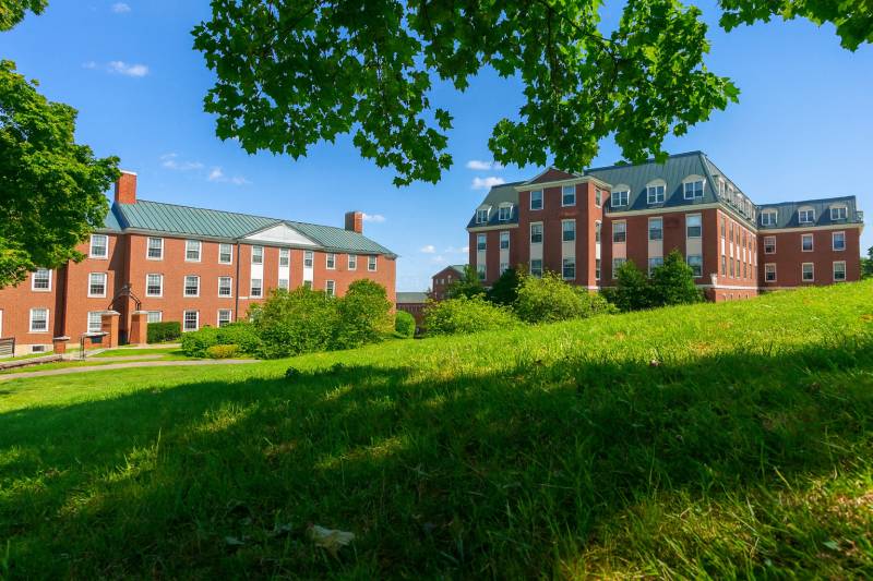 Loyalist to Learning: The UNB Hunt