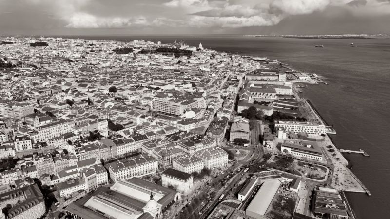 Boo!levard of Lisbon