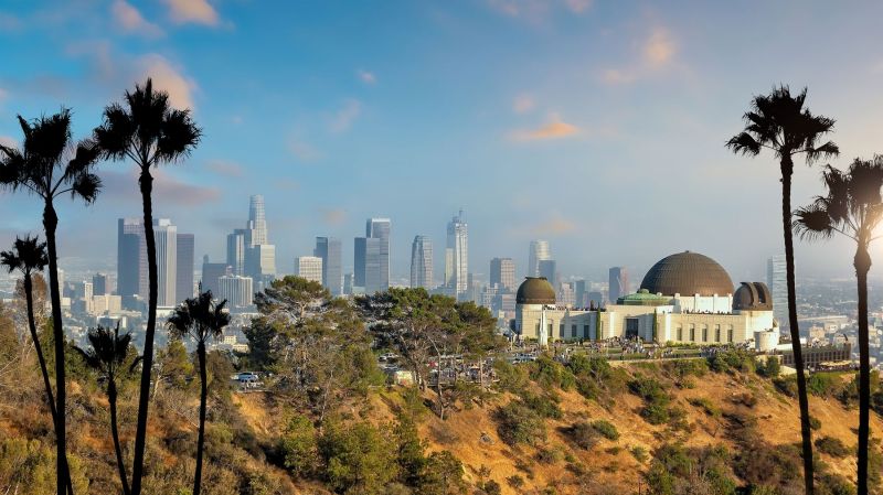 City of Stars & Clues: A La La Land Hunt Scavenger Hunt card image