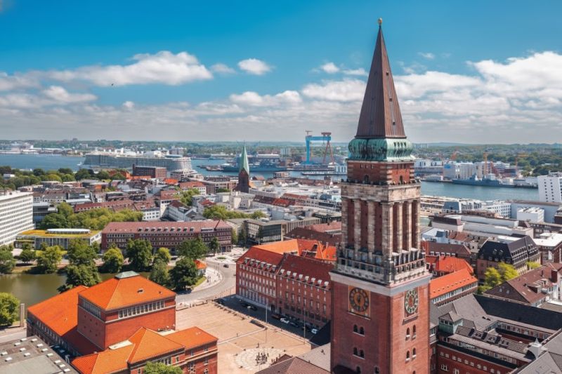 Keepin’ it Kiel: The Cool Coastal Hunt