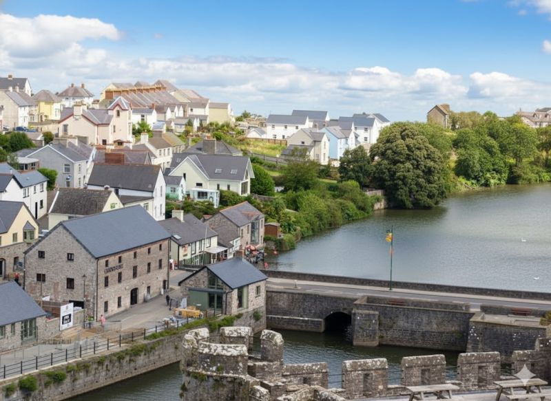 Pembroke: The Great Escapade