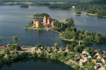 Castle If You Can: The Island Trakai Chase Scavenger Hunt card image