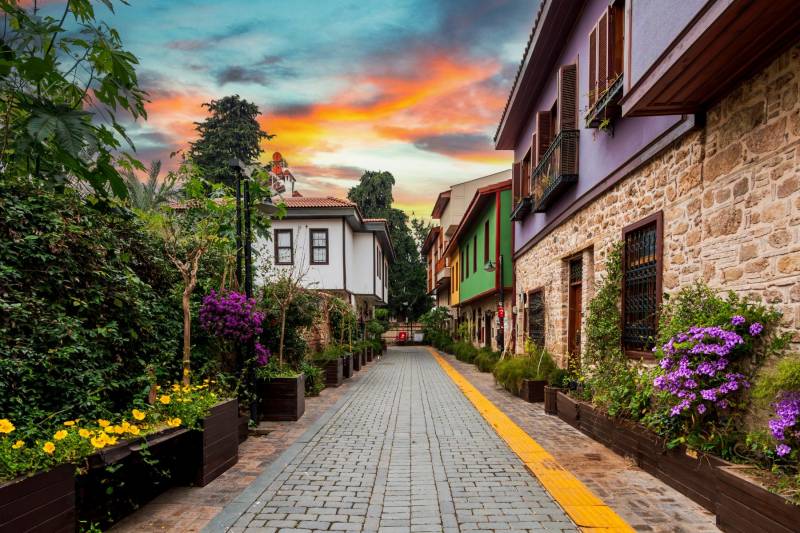 Clock Tower Snap-&-Map Sprint