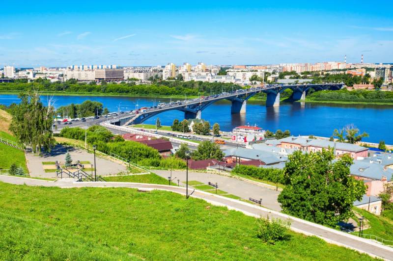 Kremlin-to-Quay Clue Dash