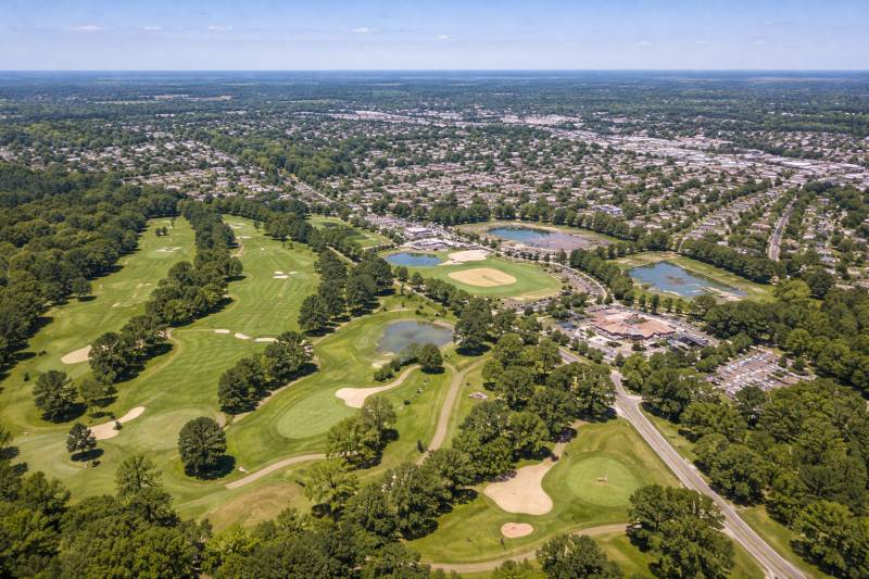 Bethpage: Right on Course Scavenger Hunt card image