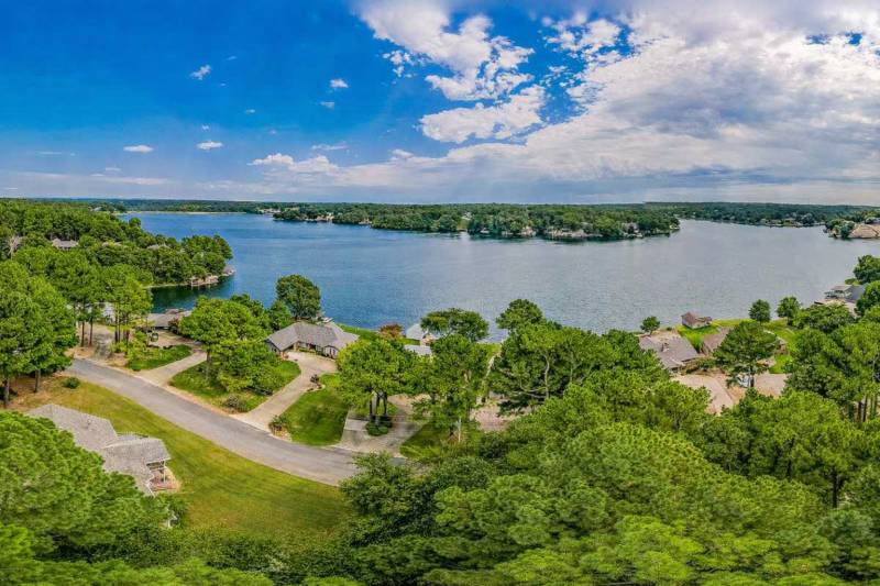 Bella Behold&excl;&colon; การล่าที่สวยงามใน Bella Vista การล่าสมบัติ