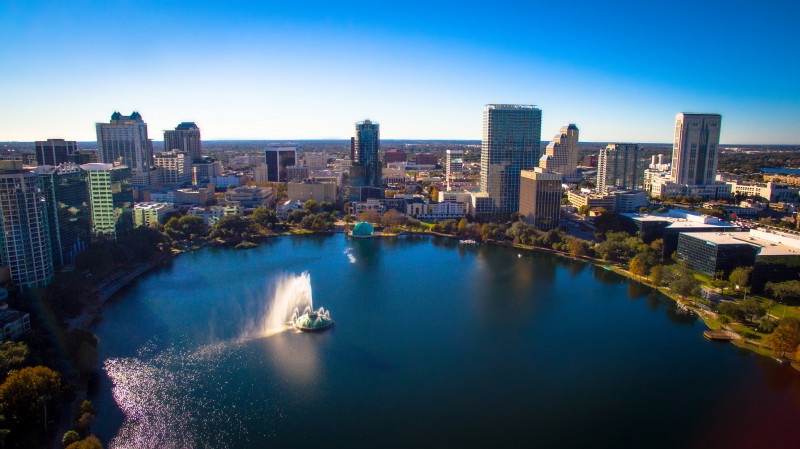 Lake Eola Swan-tastic Scavenger Hunt card image