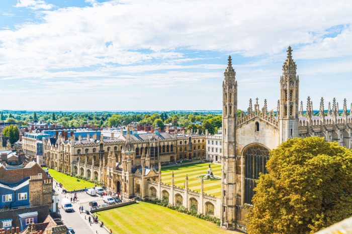 Scholars, Punting Cambridge Audio Tour Adventure card image