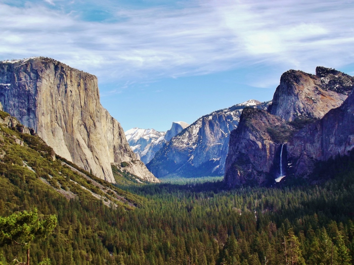Yosemite Valley California  Day Trip Photo 1