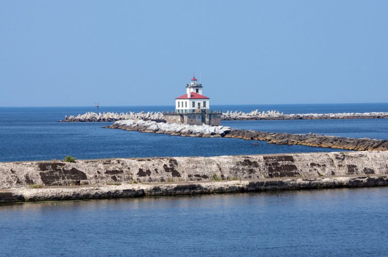 Oswego‘s Harbor Hoppin‘ Hunt Scavenger Hunt card image