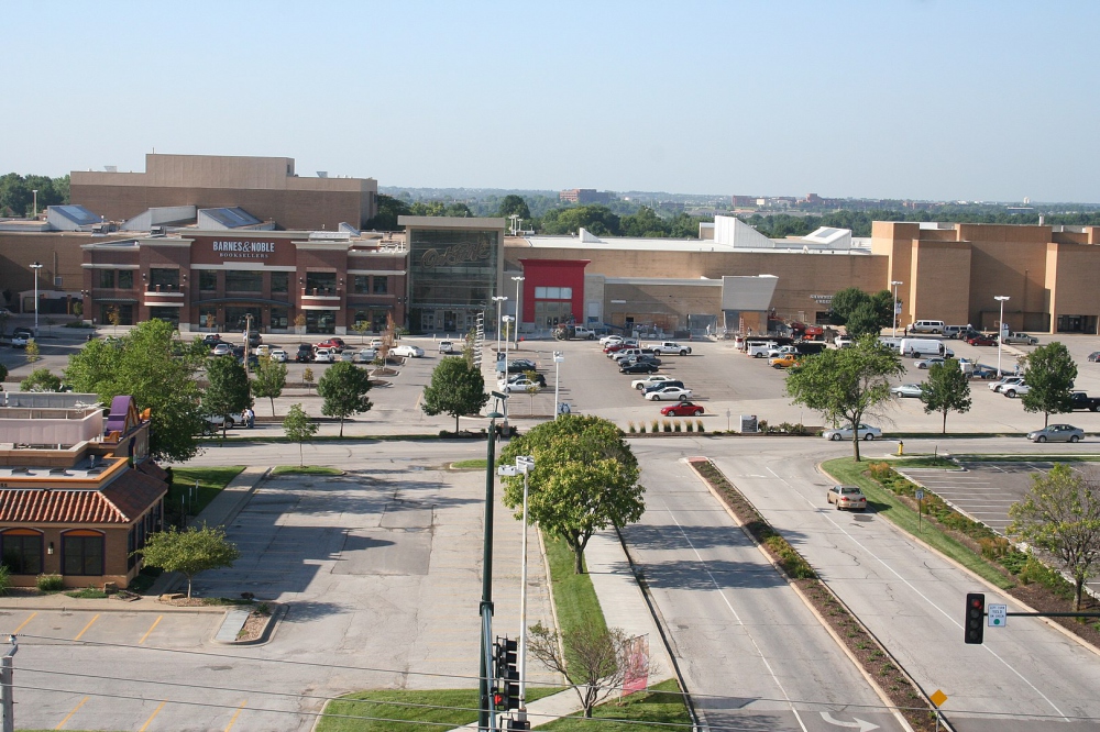 Overland Park‘s Punny Pursuit